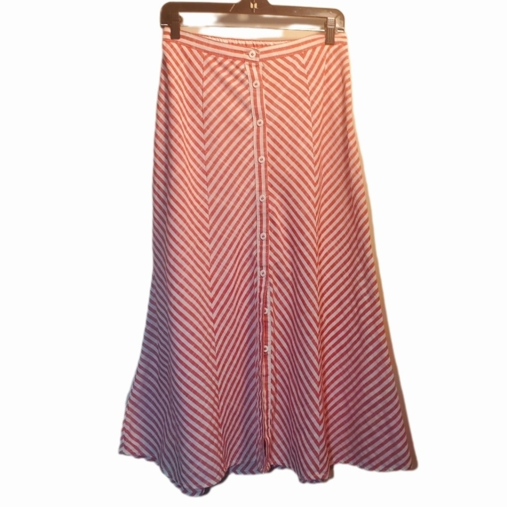 MAX STUDIO Red White Stripe Chevron Print Maxi Skirt Button Front Size Sm EUC